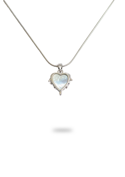 Flowing Mother-of-Pearl Heart