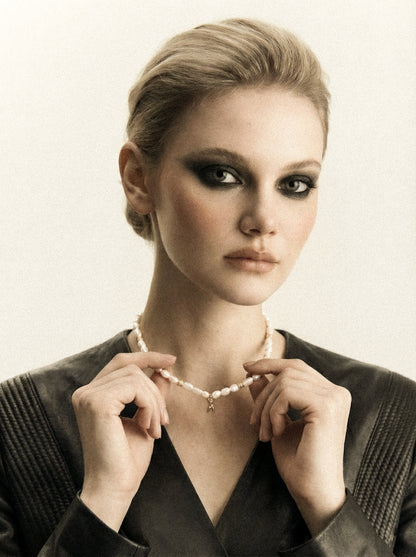 Ay Taşı Dişil Enerji Kolye