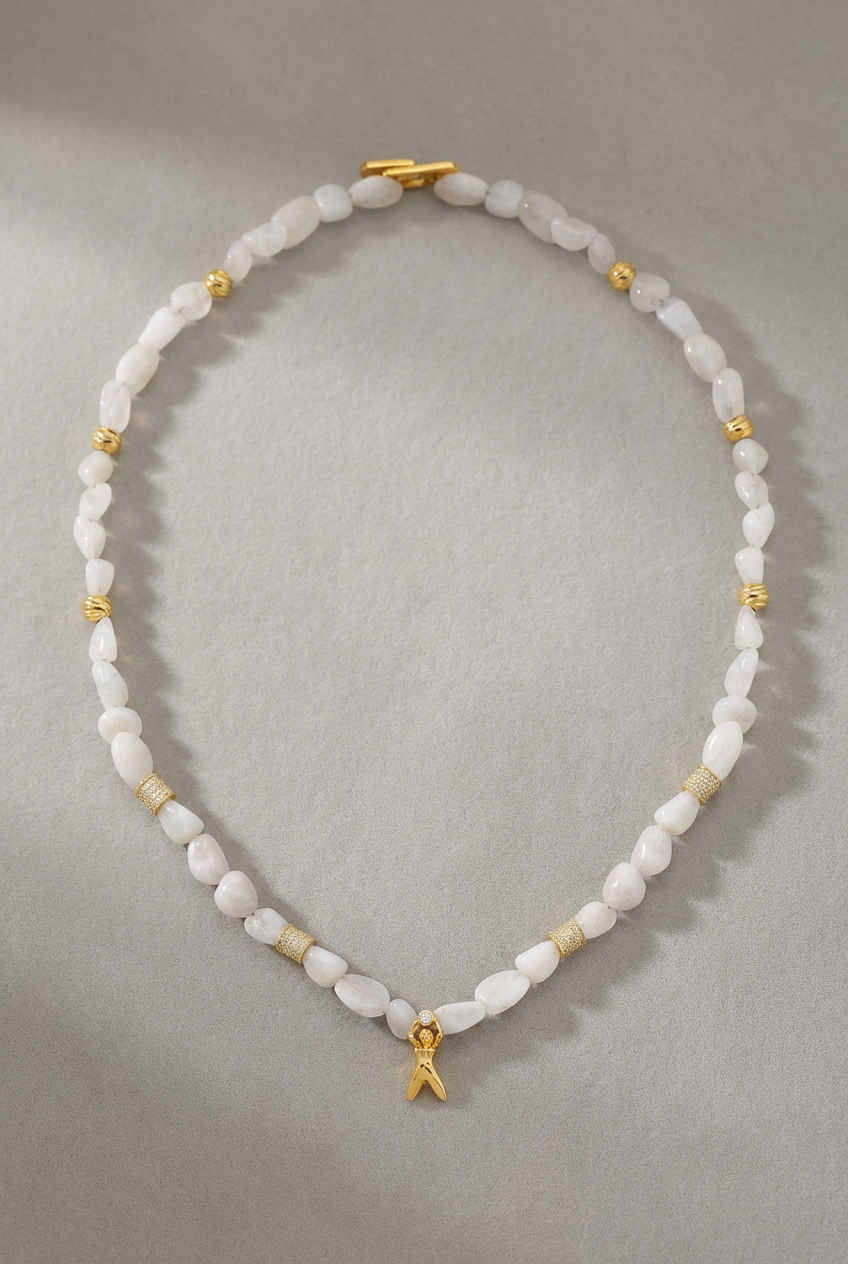 Ay taşı dişil enerji kolye