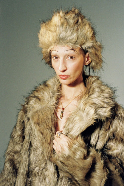 El yapımı mine detaylı Allies kolye görünümü